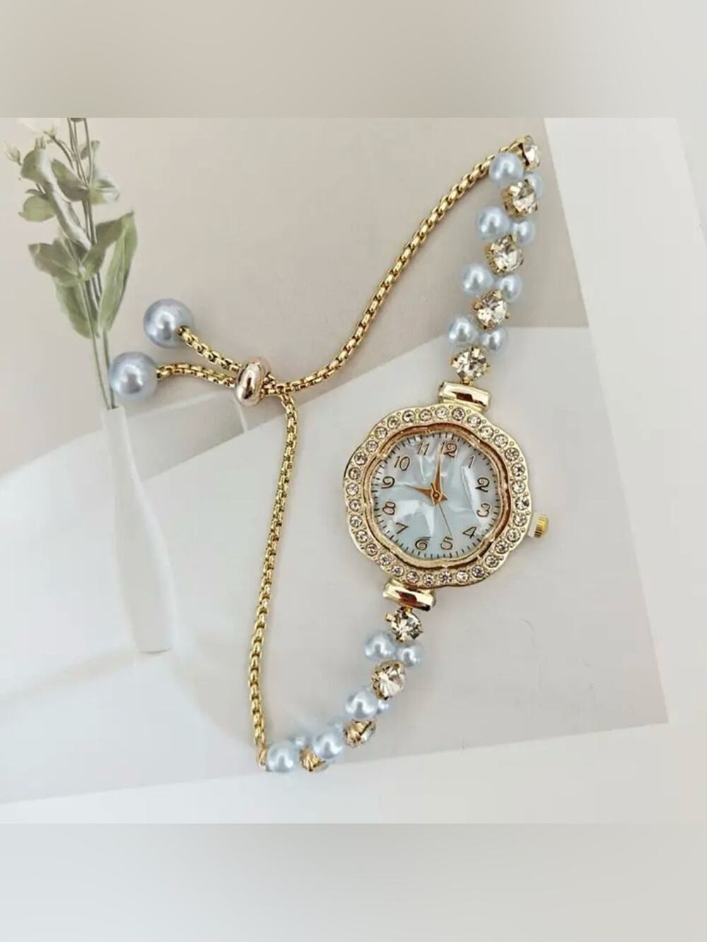 Brand new Elegant Crystal Bracelet Watch - 3 Tones